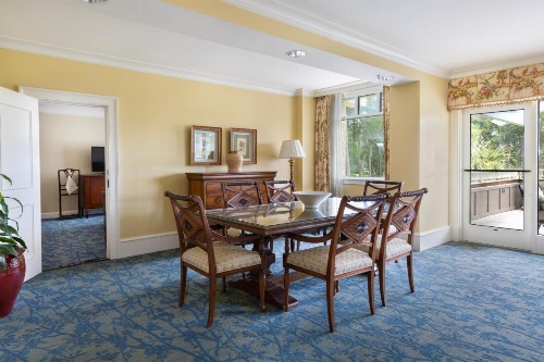 Inn and Club at Harbour Town image 12
